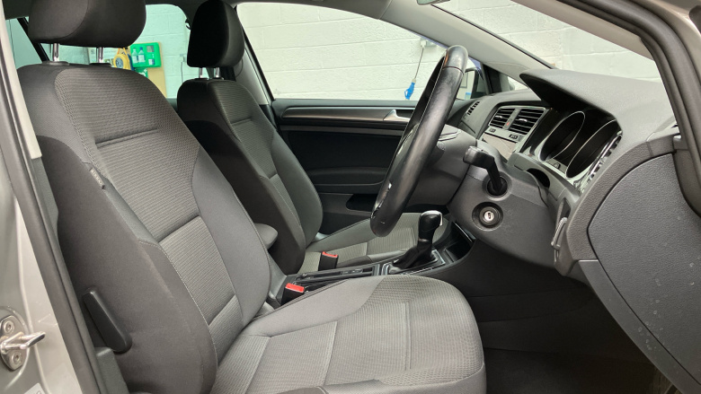 Volkswagen Golf 1.5 TSI EVO 150 Match 5dr DSG Petrol Hatchback